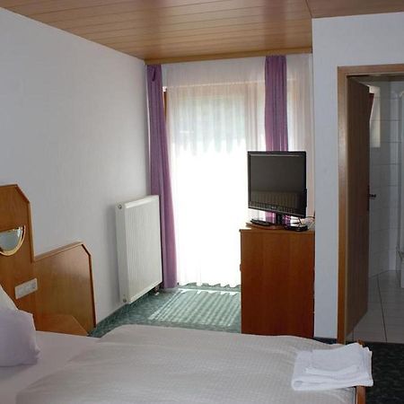 Hotel Garni Silberdistel Lauterstein المظهر الخارجي الصورة
